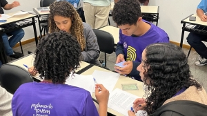 Reunião 14/10: projeto “Rally Cultural”, originado entre os participantes do programa Parlamento Jovem, foi aprovado pelos vereadores. 
